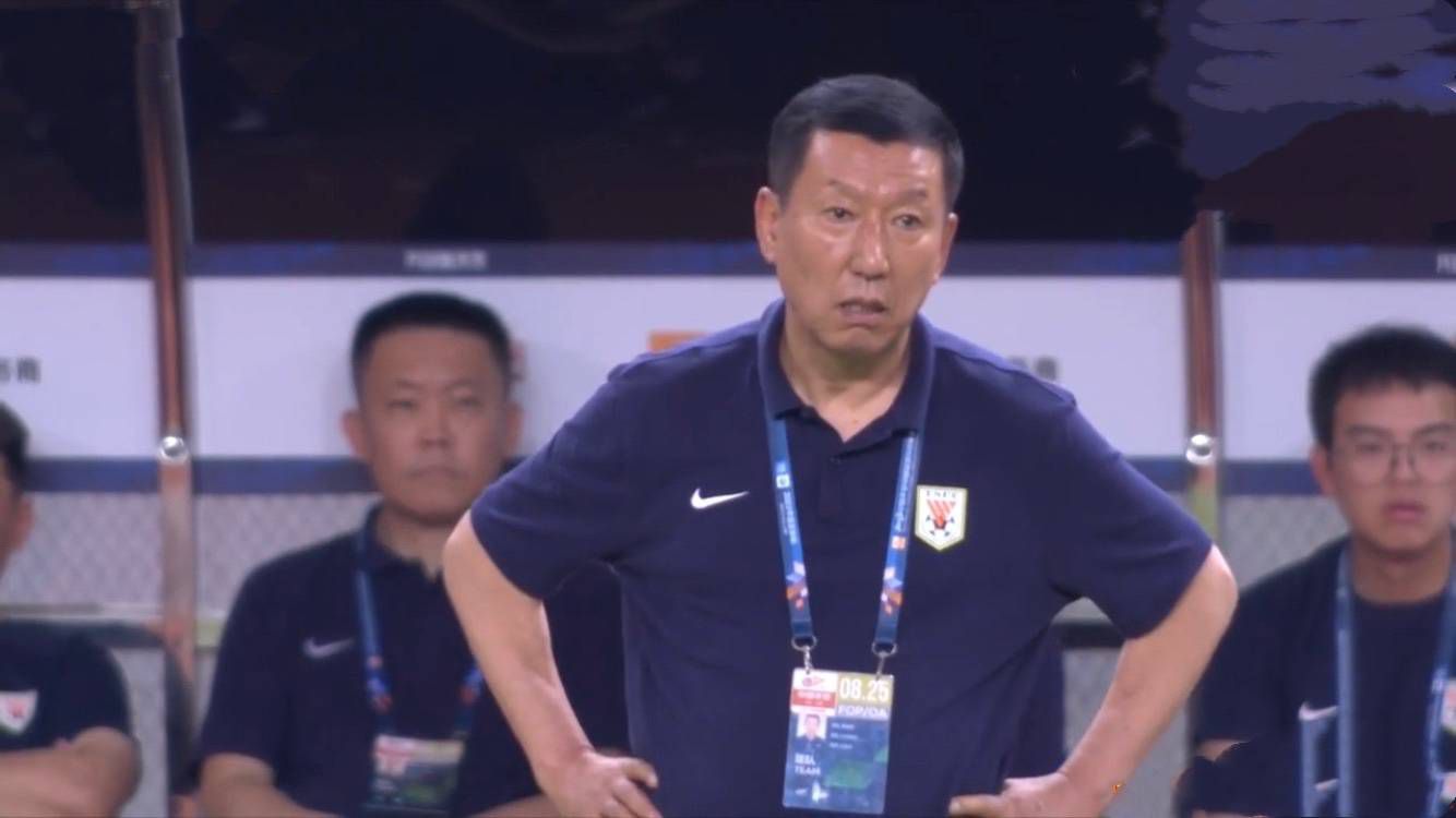 与美丽外表形成鲜明对比的是，她们通常在恐怖片中扮演着反差极大 海报比电影还吓人！
